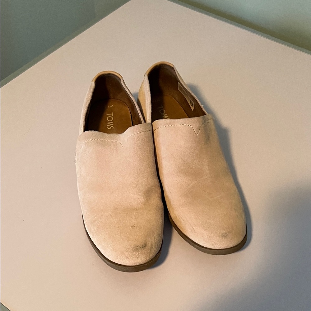 TOMS Women's Blush Slip-On Flats